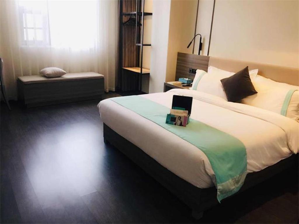 Xana Lite Xichang Hangtian Avenue Branch Экстерьер фото